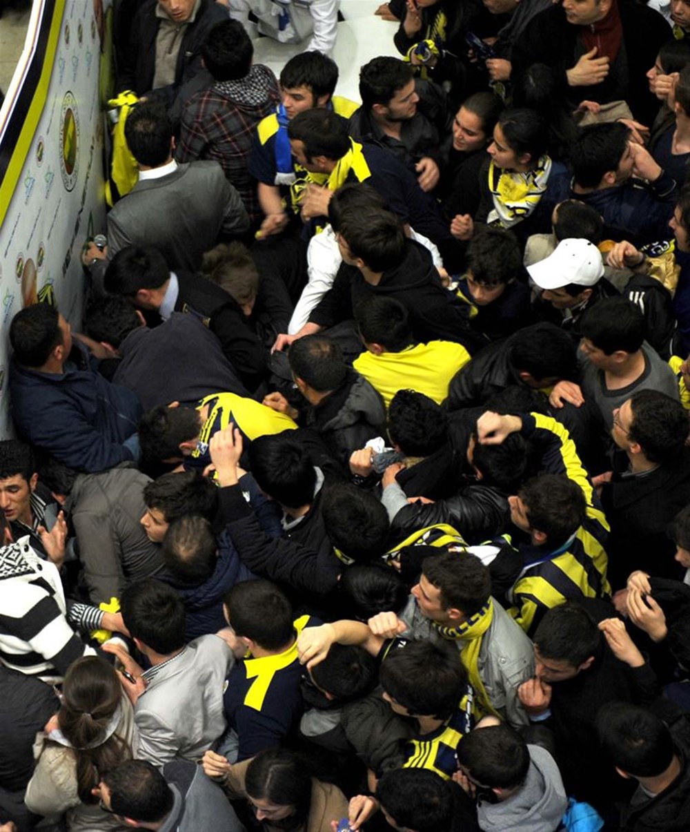 İmza gününde izdiham - 1
