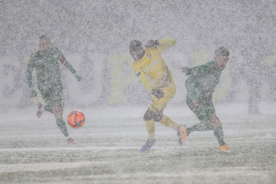 Eyüpspor-Bursaspor maçına kar engeli - 1