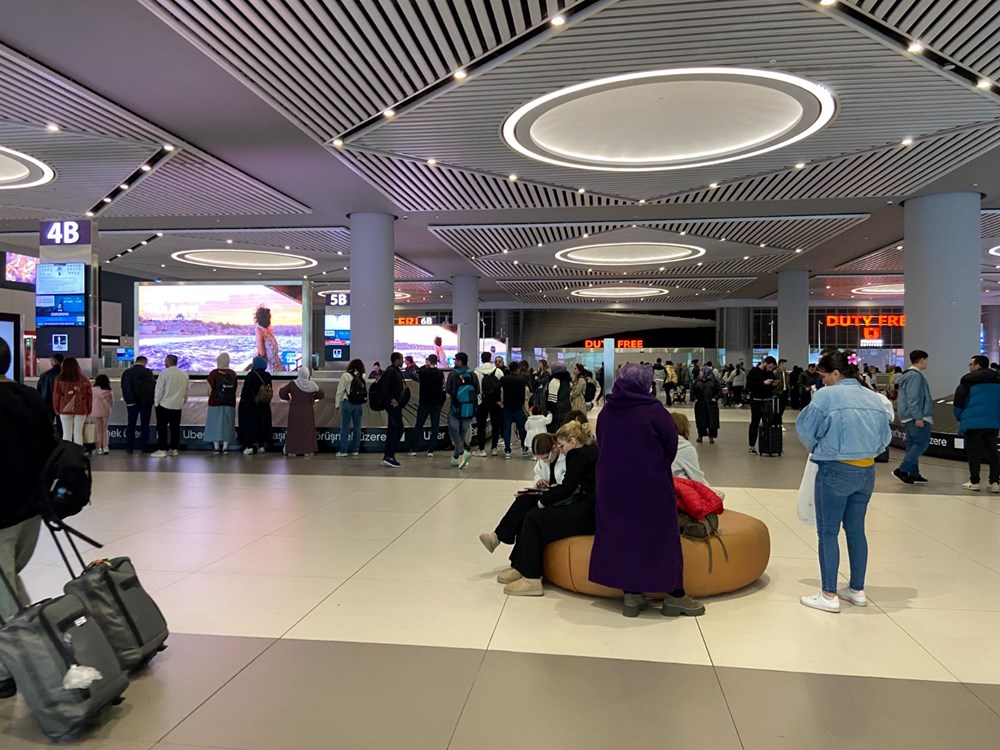 İstanbul Havalimanı'nda bayram dönüşü yoğunluğu - 5