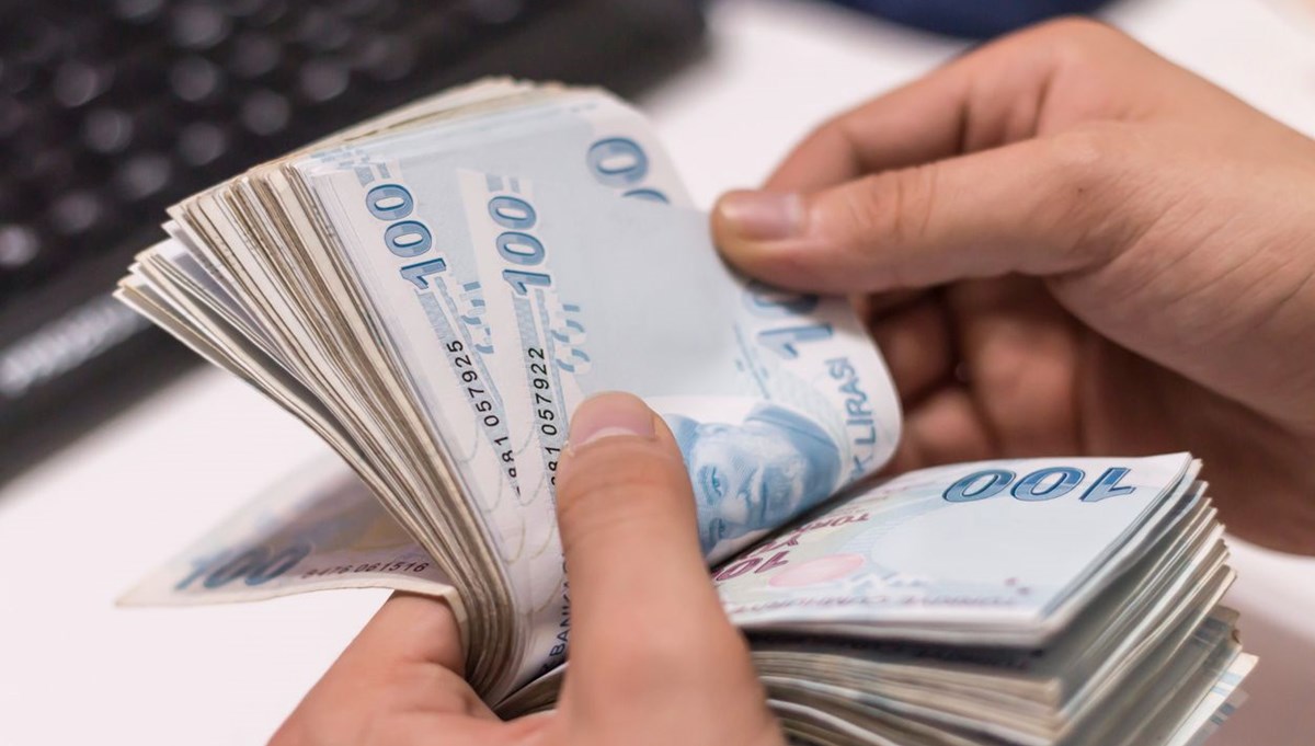 Emekli bayram ikramiyesi zammı 2025: Emekli bayram ikramiyesi artacak mı, ne kadar olacak? (Olası zam senaryoları)