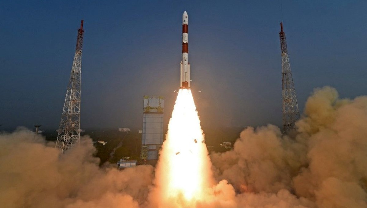 Hindistan, ikinci özel yapım roketini fırlattı