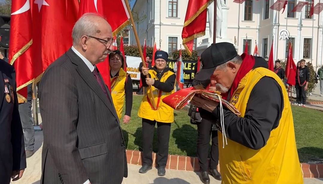 Tekirdağ'da 57. Alay temsili sancak devir teslim töreni düzenledi