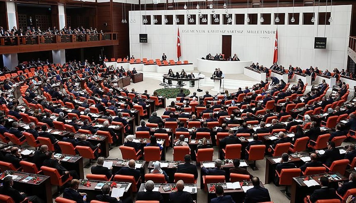 Köy Kanunu teklifi yasalaştı Köy Kanunu teklifi yasalaştı