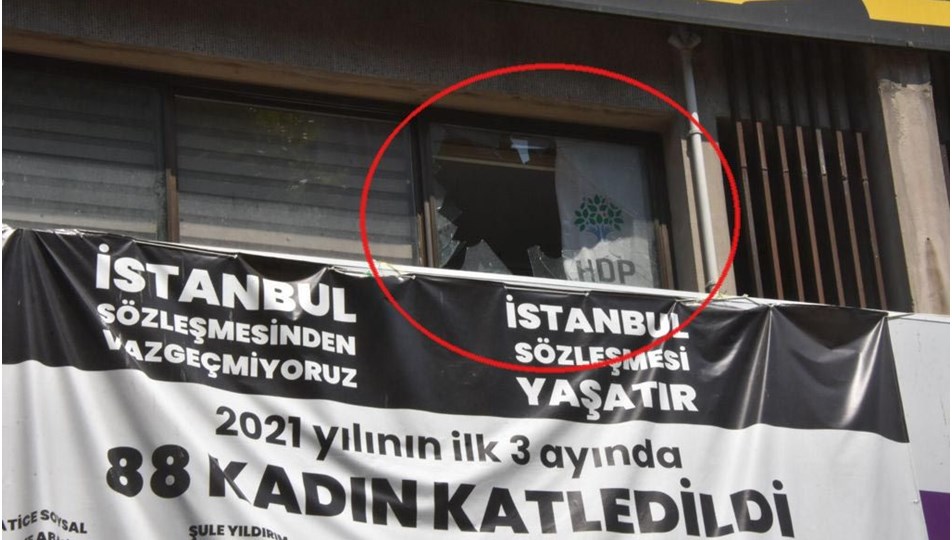 HDP İzmir il binasında silahlı saldırı: Görevli Deniz Poyraz hayatını kaybetti