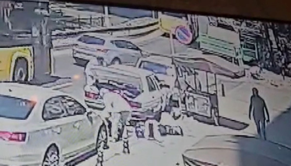 İstanbul’a tatile gelen aile Şişli’de kabusu yaşadı: “Her şeyimiz çantadaydı, parasız kaldık” İstanbul’a tatile gelen aile Şişli’de kabusu yaşadı: “Her şeyimiz çantadaydı, parasız kaldık”