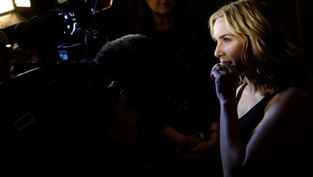 Kate Winslet: Gerçek cinsel kimliğini açıklayamayan en az dört aktör tanıyorum