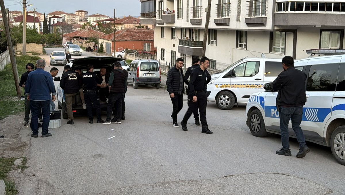 Tartışma silahlı kavgaya dönüştü: Bir yaralı Tartışma silahlı kavgaya dönüştü: Bir yaralı