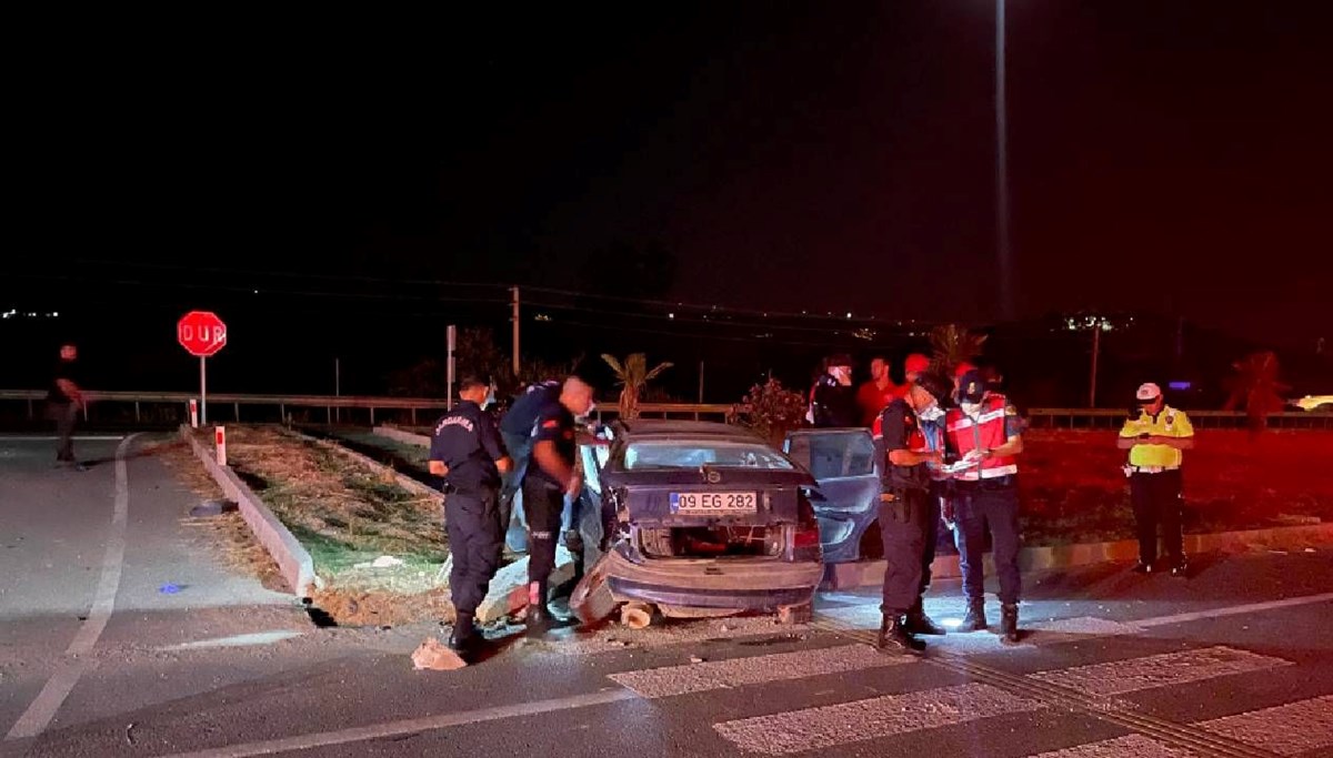 Aydın'da feci kaza: 2 ölü, 3 yaralı