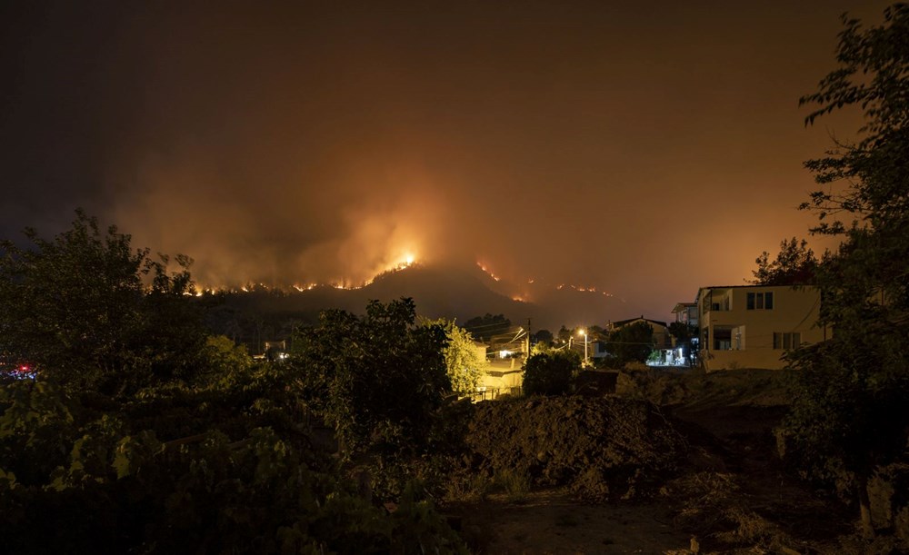 Marmaris'te orman yangını: Alevlerle mücadelede 2. gün - 11