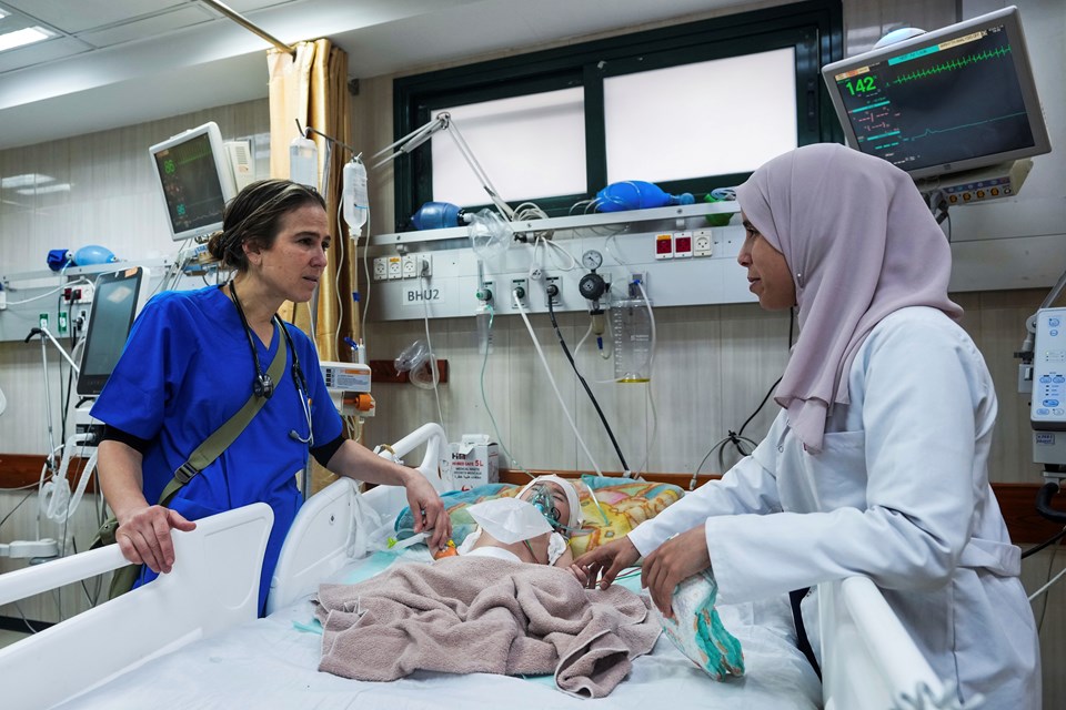 Gazze'de sağlık krizi: Yetersiz beslendikleri için yaraları iyileşmiyor - 1