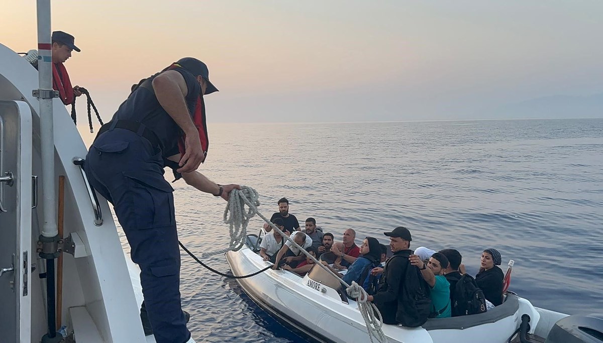 Düzensiz göçmen kurtarma operasyonu