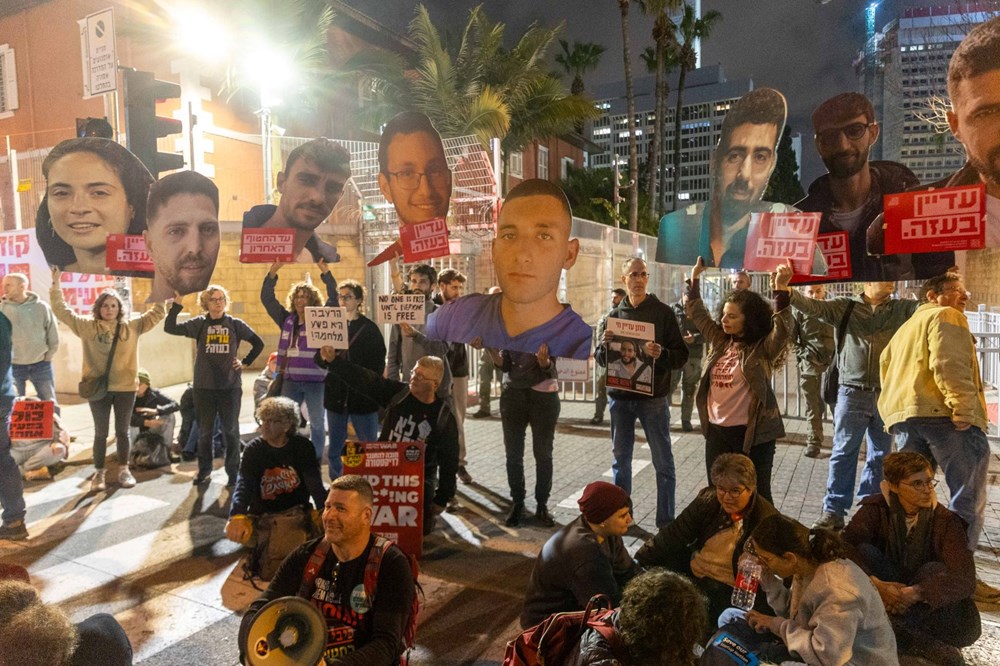 Ateşkes Çağrıları Tel Aviv'i Sardı: Esir Kardeşinden İsrail'e Sert Eleştiri 77 QlDXgu