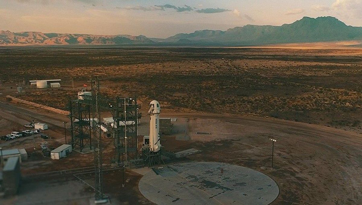 Blue Origin, New Sheppard roketini fırlattı