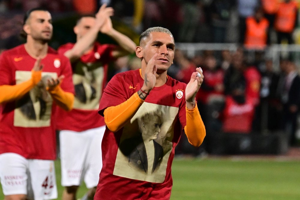 Galatasaray-Fenerbahçe Süper Kupa maçı yarım kaldı: Fenerbahçe sahadan çekildi - 5