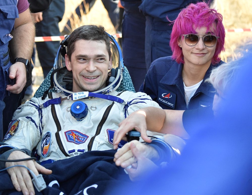 374 günlük uzay macerası sona erdi: Rus kozmonotlar Dünya'ya geri döndü - 3