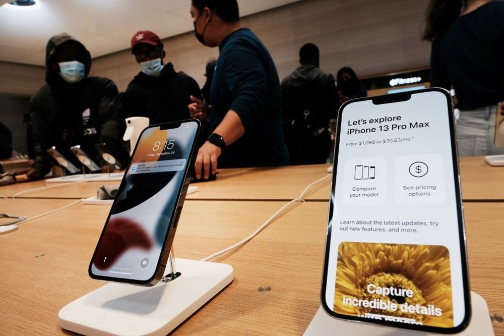 iPhone 13 satışta: Dünyanın dört bir yanında Apple tutkunları
yeni iPhone için kuyruğa girdi - 8