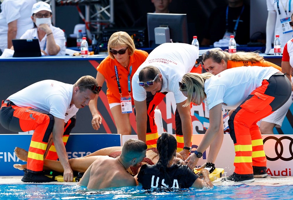 Su sporları şampiyonasında bayılan ABD'li yüzücü Anita Alvarez ölümden döndü - 6