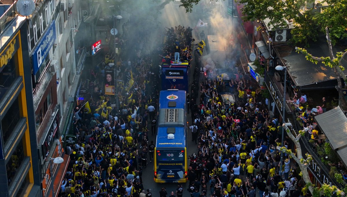 Fenerbahçe Beko, EuroLeague şampiyonluğunu kutluyor Fenerbahçe Beko, EuroLeague şampiyonluğunu kutluyor