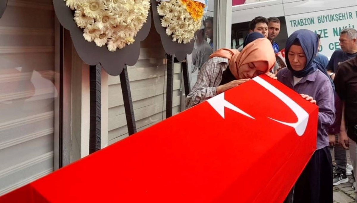 Demir, son yolculuğuna uğurlandı