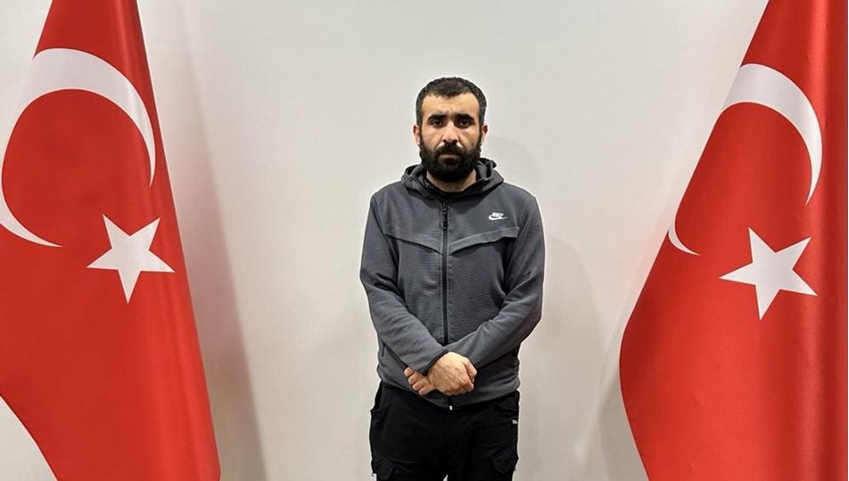 MİT ve Emniyet’ten ortak operasyon: PKK’lı terörist Avrupa’ya kaçmak üzereyken yakalandı