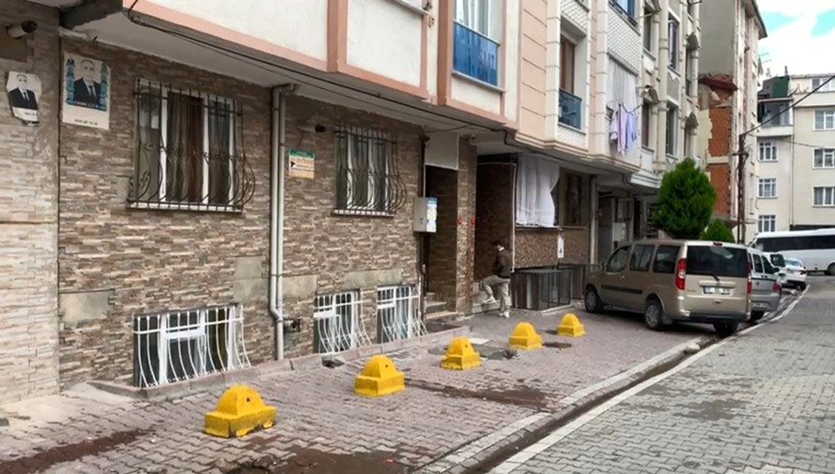 Yeni doğan bebeğini poşete koyup sokağa attı Yeni doğan bebeğini poşete koyup sokağa attı