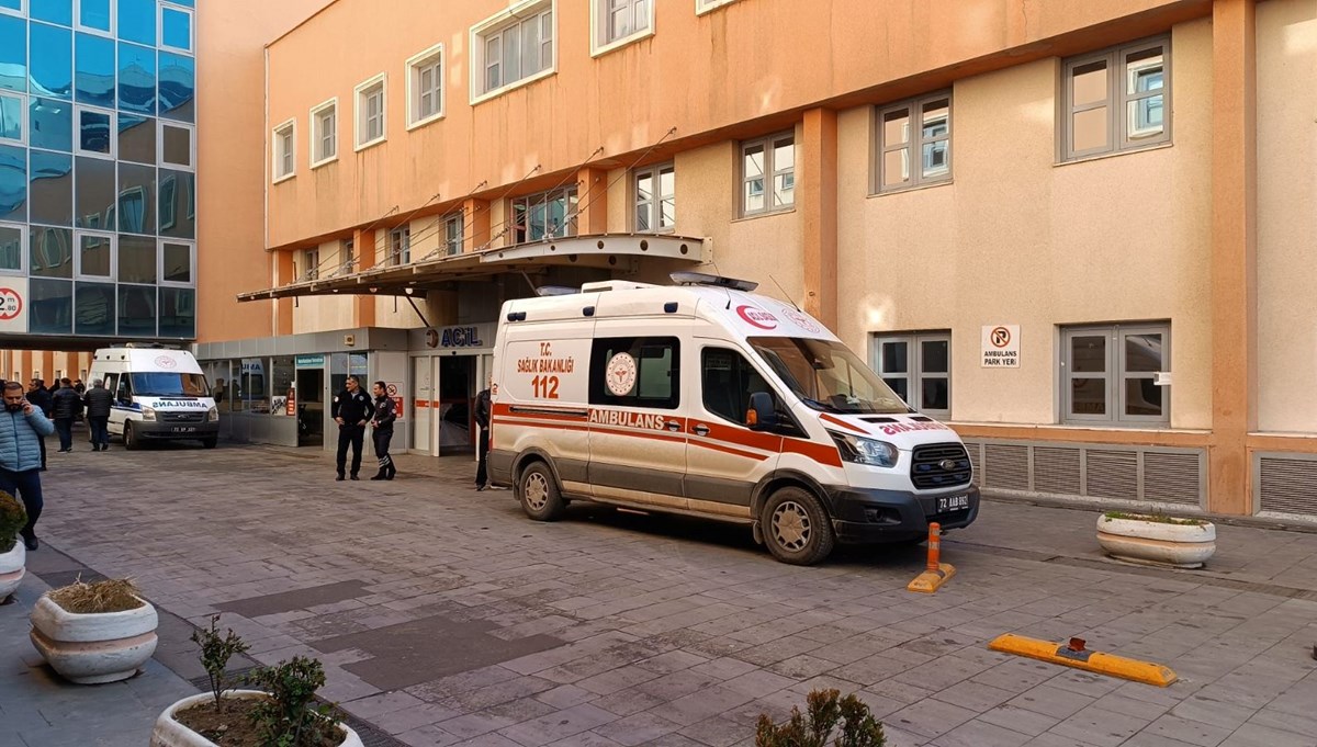 Batman‘da 1 yaşındaki bebek pencereden düştü Batman‘da 1 yaşındaki bebek pencereden düştü