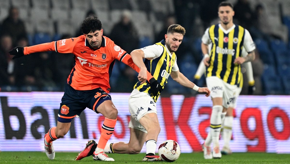 Başakşehir'in 7 maçlık yenilmezlik serisi sona erdi Başakşehir'in 7 maçlık yenilmezlik serisi sona erdi
