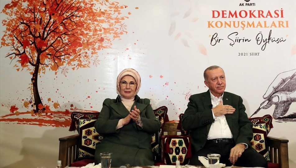 Cumhurbaşkanı Erdoğan: Meselenin dolar olmadığını anlamak için akıl, izan ve vicdan penceresinden bakmak yeterli