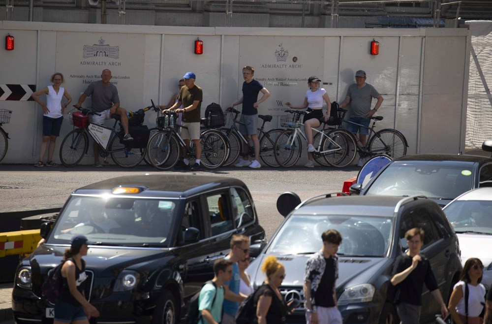 İngiltere’de sıcaklık rekoru: 40 dereceyi aştı - 2