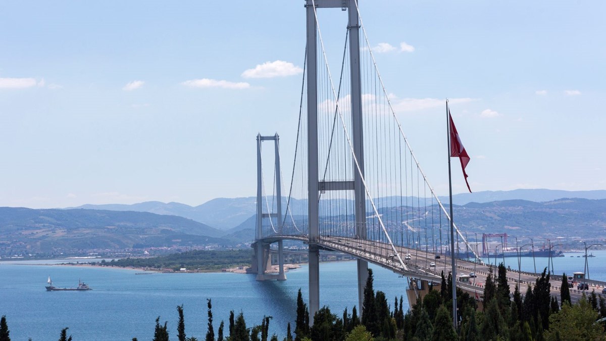 yavuz sultan selim ve osmangazi koprusu