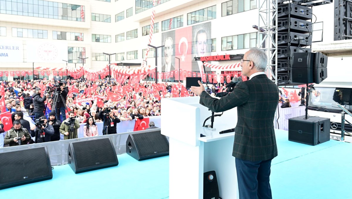 Ulaştırma Bakanı Uraloğlu: İzmir'in ihtiyaçlarını biliyoruz