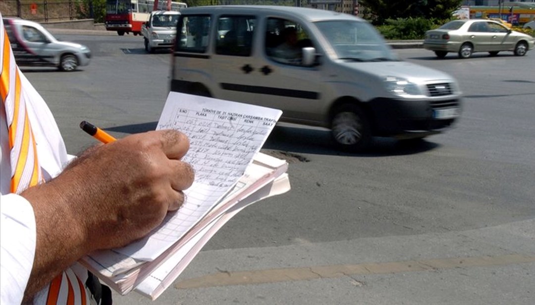 Fahri trafik müfettişlerinin ceza yazma yetkileri kısıtlandı