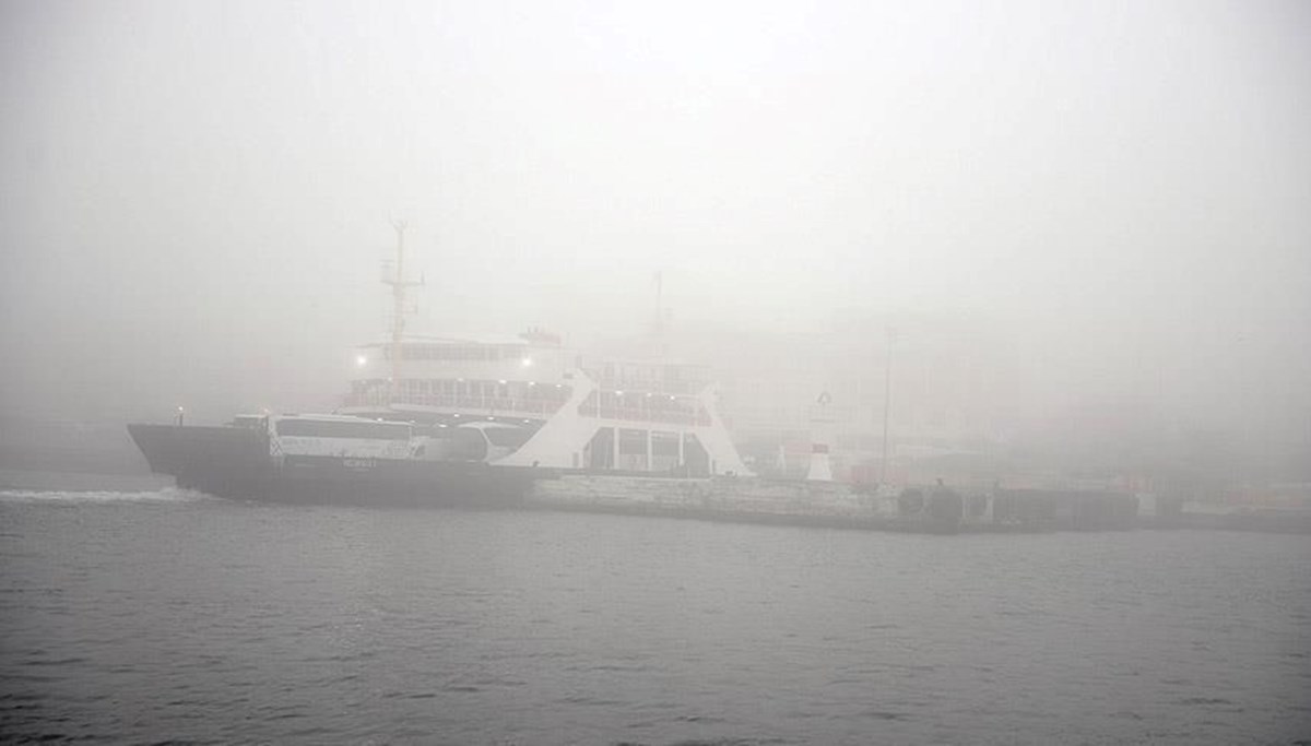Çanakkale Boğazı transit gemi geçişine kapatıldı