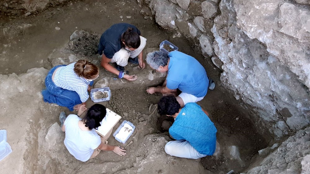 Myra Antik Kenti’nde hepsi bir arada 50’den fazla heykelcik bulundu - 8