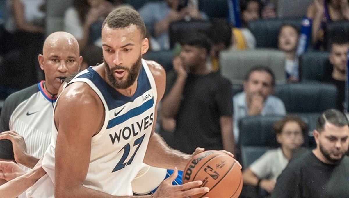 NBA'de yılın savunma oyuncusu Rudy Gobert oldu NBA'de yılın savunma oyuncusu Rudy Gobert oldu