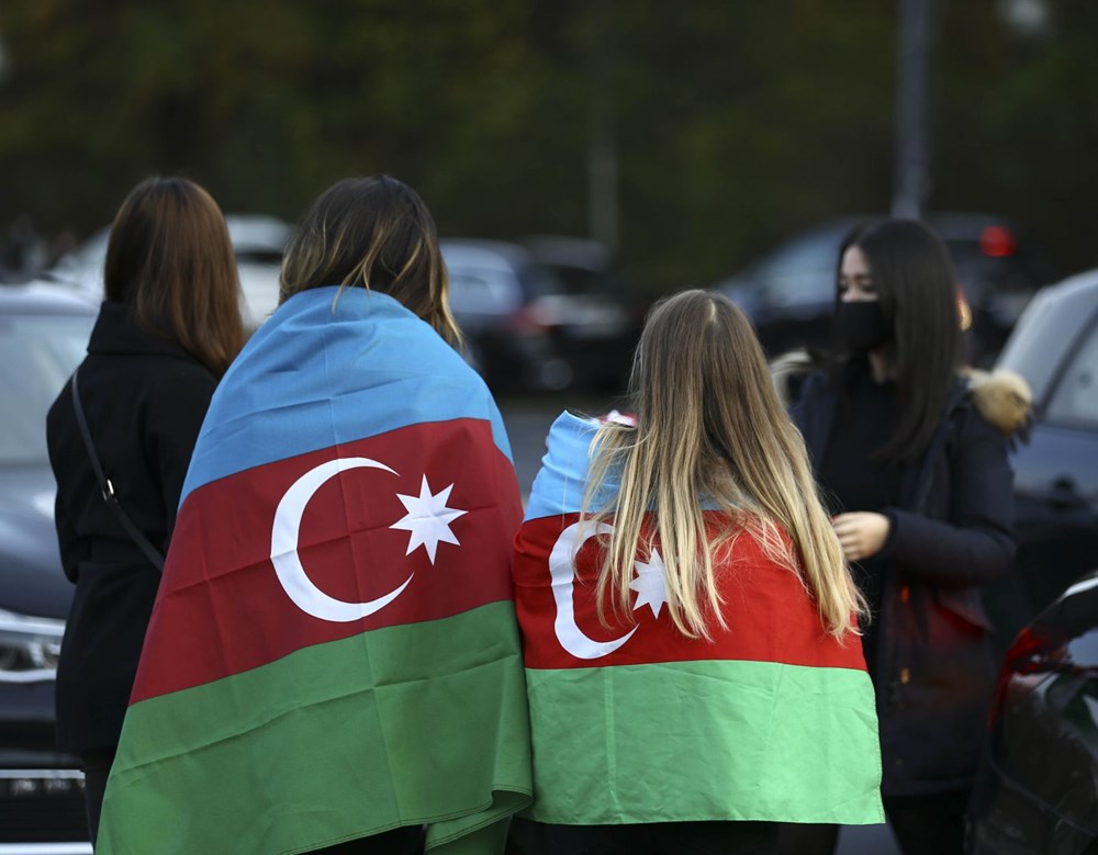 Berlin'de zafer konvoyu - 1