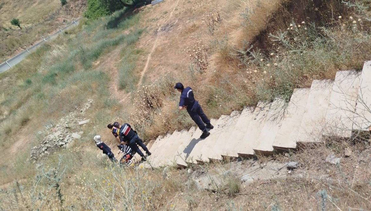 Bisikletiyle dereye uçan çocuk hayatını kaybetti