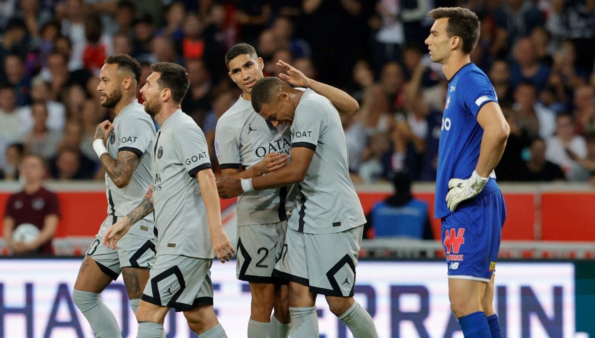 PSG gol oldu yağdı: Mbappe'den hat-trick PSG gol oldu yağdı: Mbappe'den hat-trick