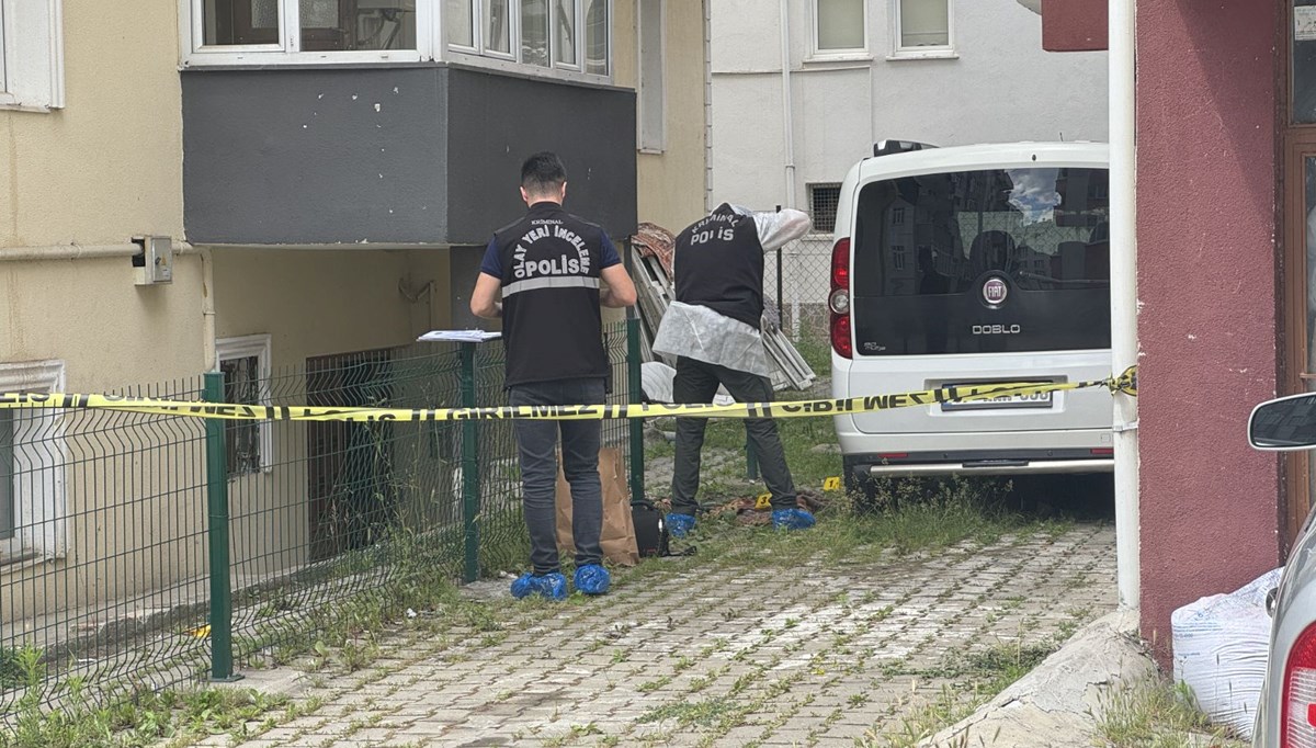 Evdeki tartışma kavgaya dönüştü, bıçaklayıp balkondan attılar Evdeki tartışma kavgaya dönüştü, bıçaklayıp balkondan attılar