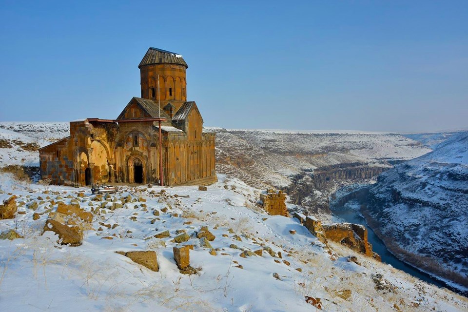 Kars'ta turistlerin gözdesi Ani Tarihi Kenti (Kars gezilecek yerler) - 1