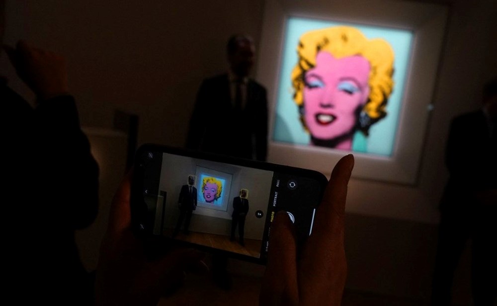 Marilyn Monroe portresine rekor fiyat 9 Andy Warhol'un Marilyn Monroe portresine rekor fiyat - 10
