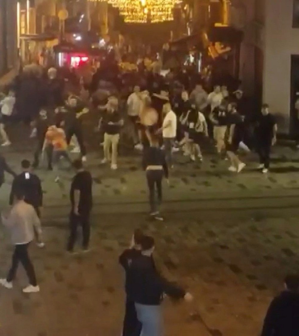 Taksim'de Galatasaray-Bayern Münih maçı öncesi gerginlik - 4