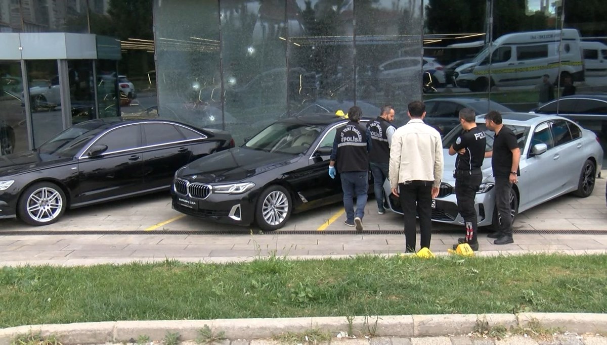 Oto galeriye uzun namlulu silahlarla saldırı Oto galeriye uzun namlulu silahlarla saldırı