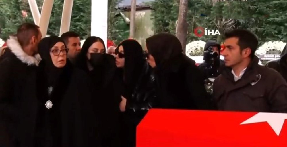 Ferdi Tayfur'a son veda: Arabesk müzik prensini kaybetti - 12