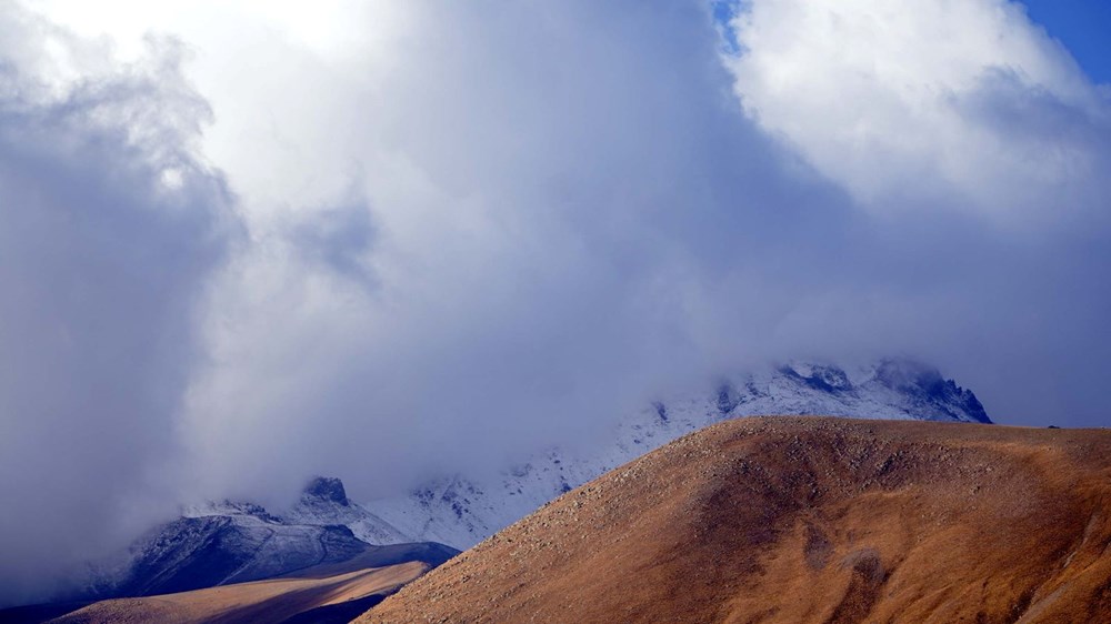 Erciyes'e mevsimin ilk karı yağdı - 3