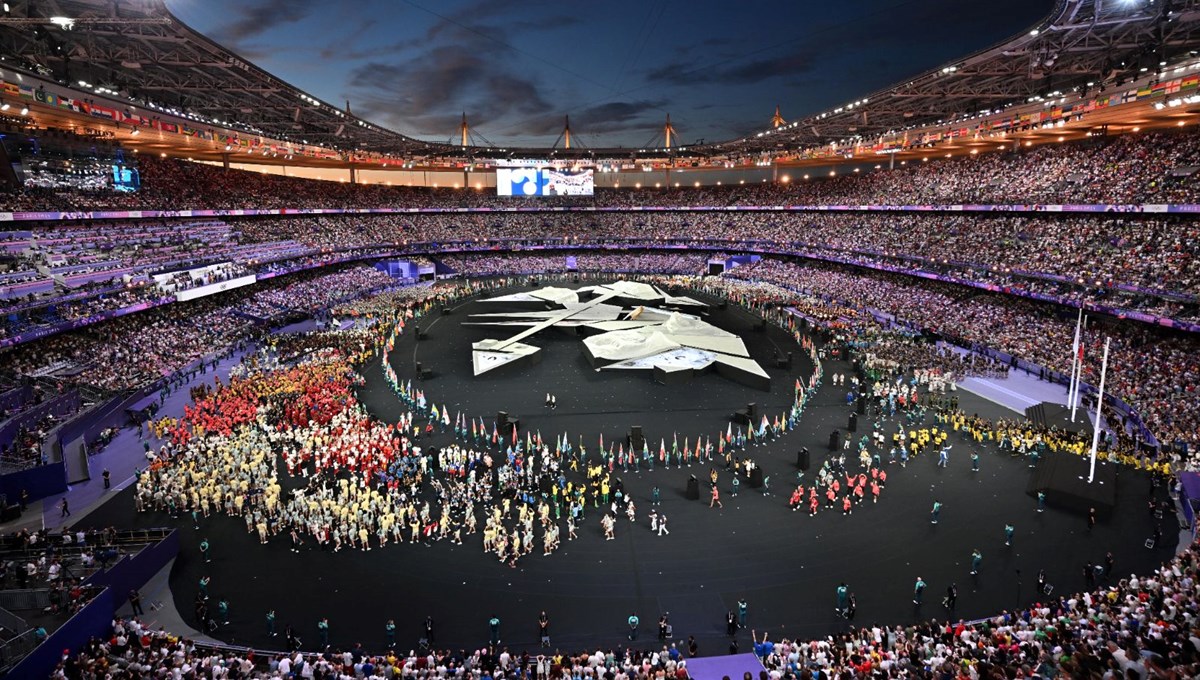 Fransa ekonomisine Olimpiyat dopingi Fransa ekonomisine Olimpiyat dopingi