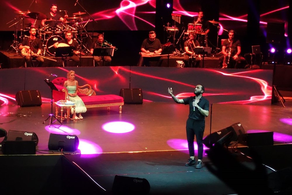 Yıldız Tilbe'nin Harbiye konserinde Berkay sürprizi - 4