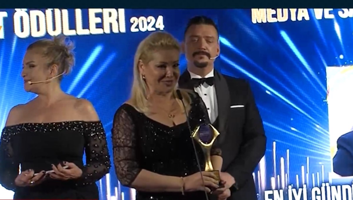 Doğuş Yayın Grubu'na 3 ödül: Magazinn.com ödülleri sahiplerini buldu Doğuş Yayın Grubu'na 3 ödül: Magazinn.com ödülleri sahiplerini buldu