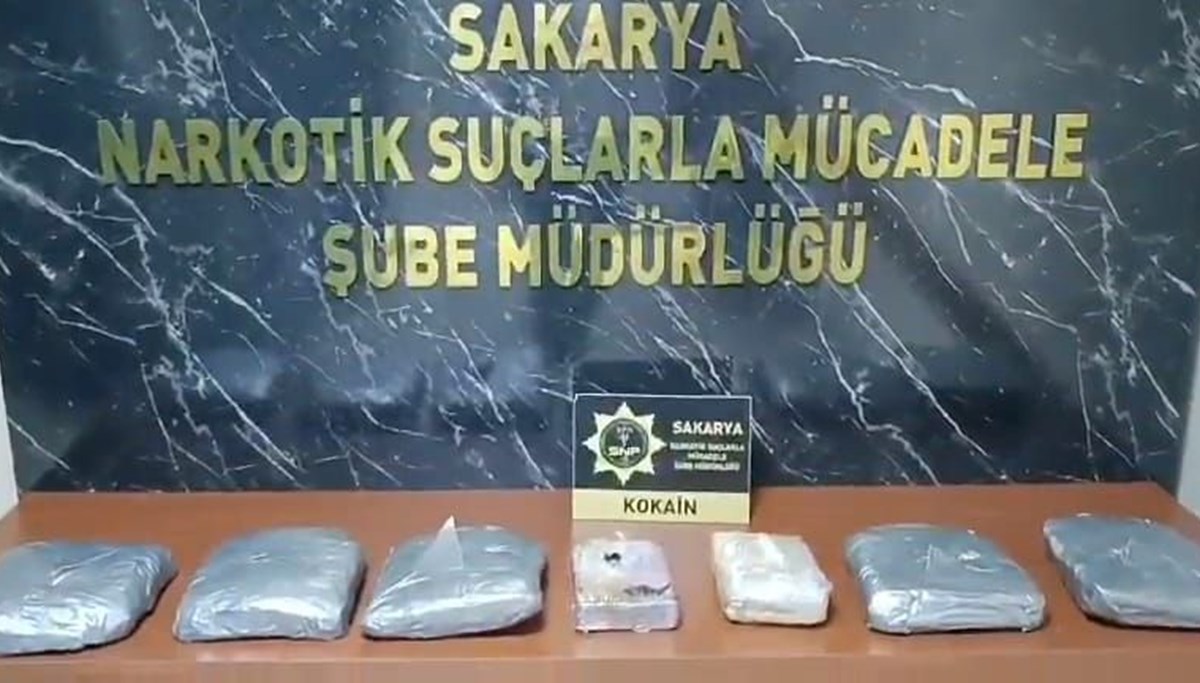 Sakarya'da 13 kilo kokain ele geçirildi: 3 gözaltı