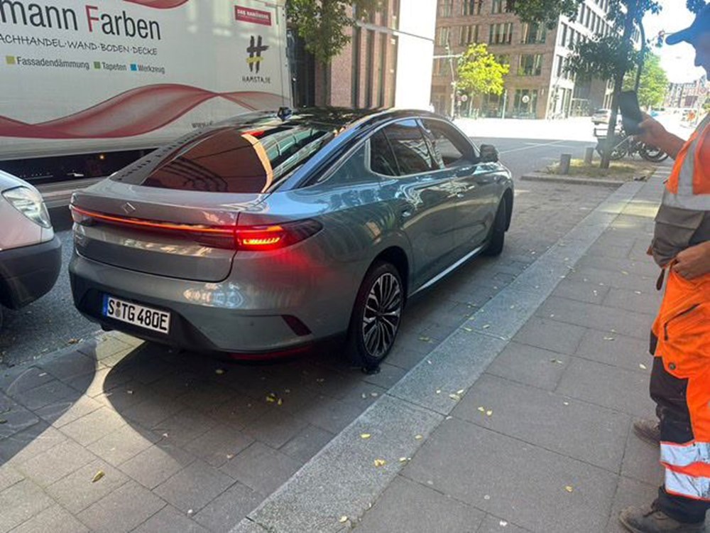 Togg T10F'te bir ilk... Alman plakası takıldı - 2